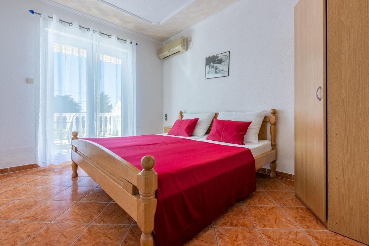 Apartments Pera เซลเซ ภายนอก รูปภาพ